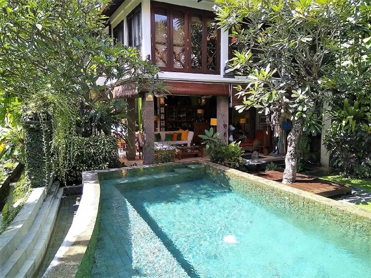 Umah Watu Villas Seminyak Vendégház