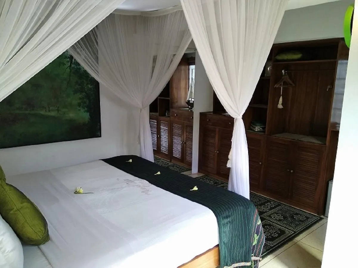 Umah Watu Villas Seminyak 4*,  Indonézia
