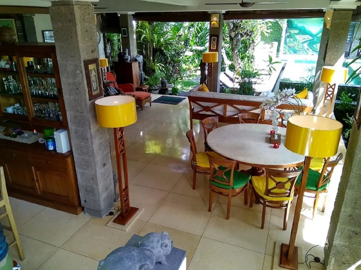 Umah Watu Villas Seminyak 4*,
